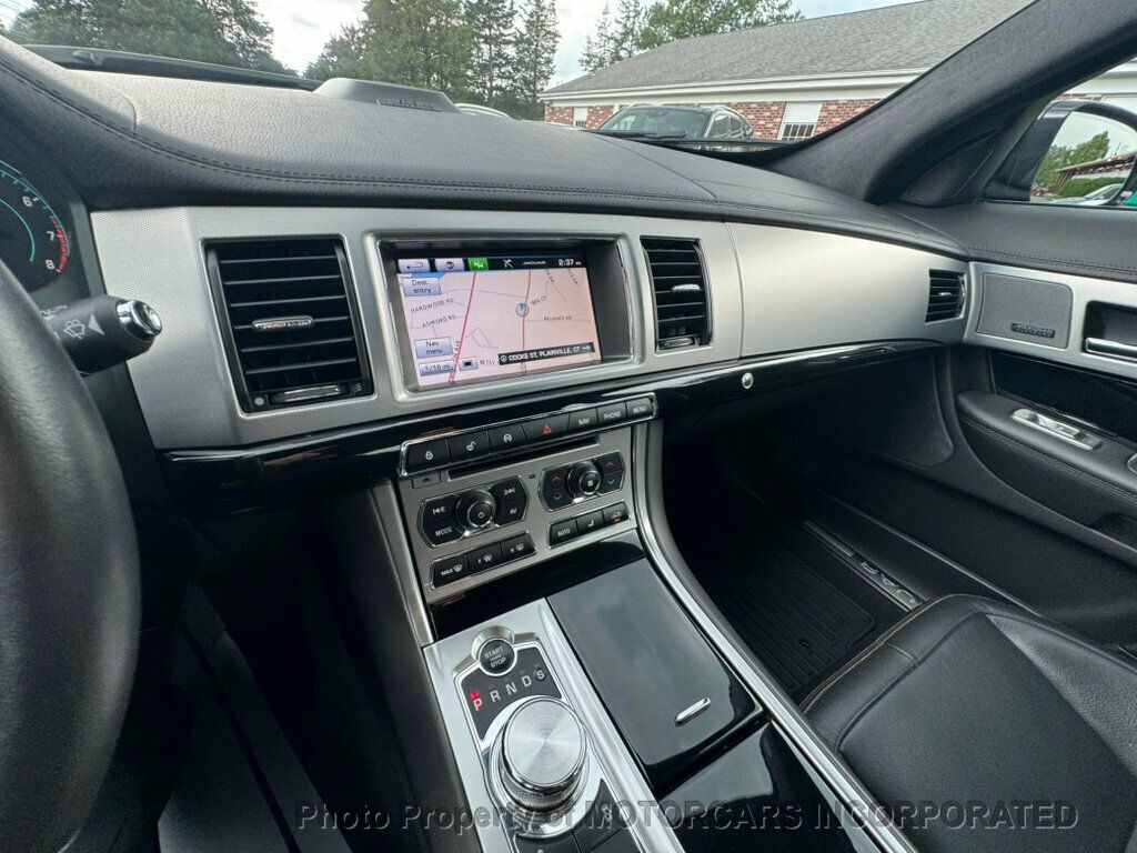 2015 Jaguar XF-Sport Absolutely Gorgeous ALL Blacked Out Super Low Miles Sports Sedan - 22883935 - 14