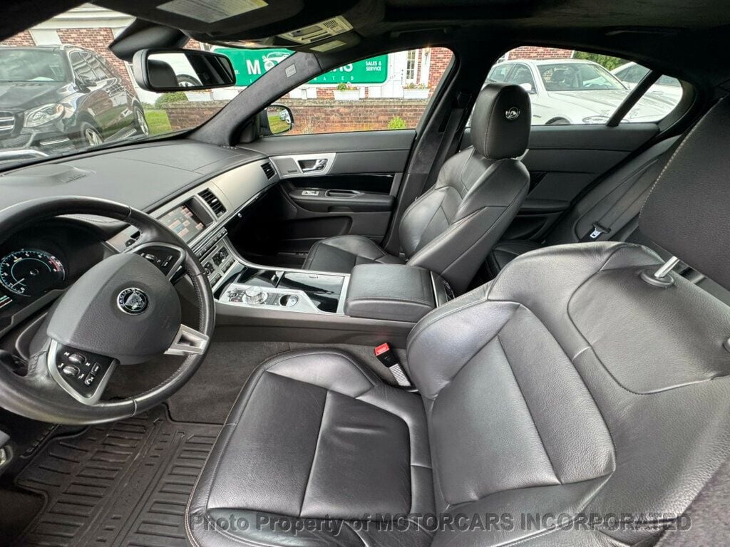 2015 Jaguar XF-Sport Absolutely Gorgeous ALL Blacked Out Super Low Miles Sports Sedan - 22883935 - 8