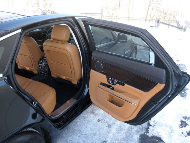 2015 Jaguar XJ 4dr Sedan XJL Portfolio AWD - 22982370 - 24