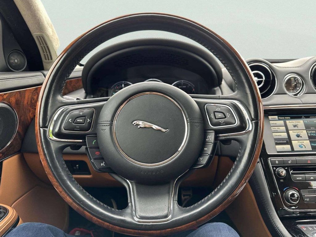 2015 Jaguar XJ 4dr Sedan XJL Portfolio AWD - 22988611 - 21