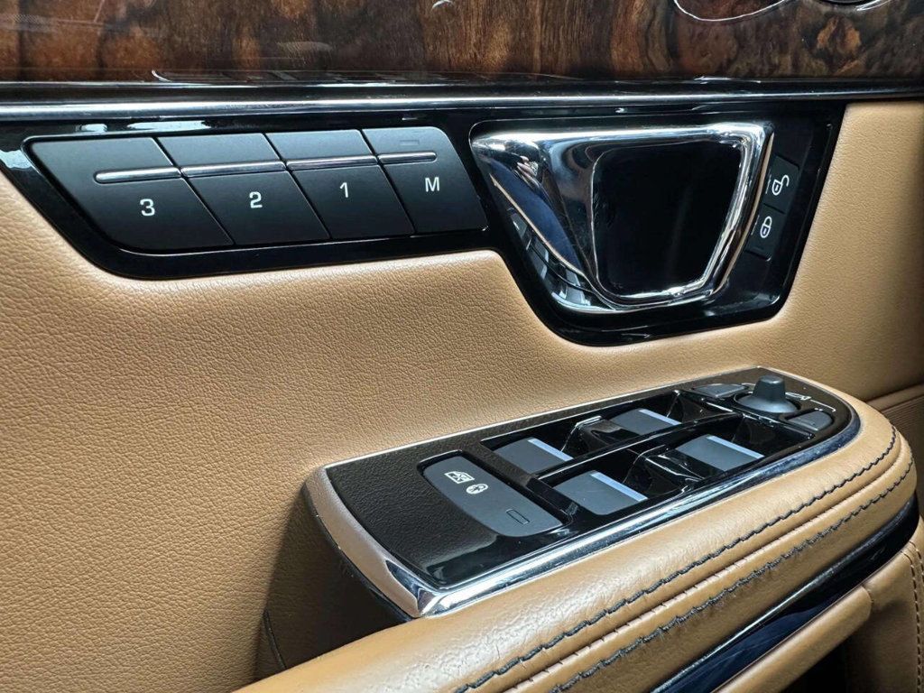 2015 Jaguar XJ 4dr Sedan XJL Portfolio AWD - 22988611 - 25
