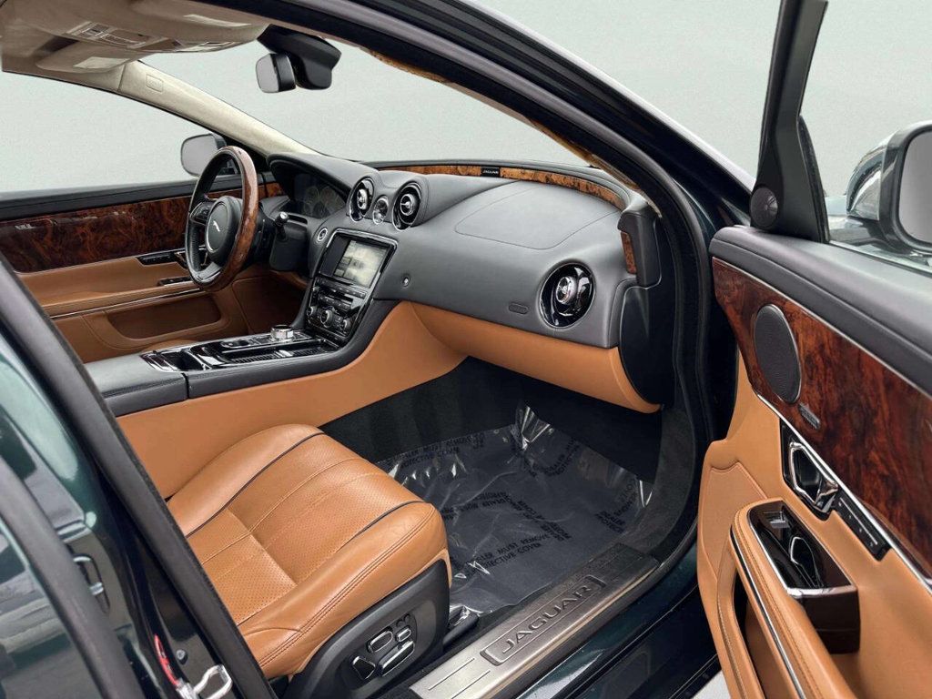 2015 Jaguar XJ 4dr Sedan XJL Portfolio AWD - 23009462 - 18