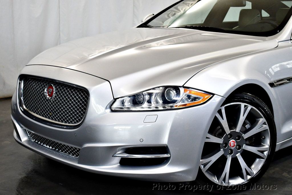 2015 Jaguar XJ XJL Supercharged photo 2