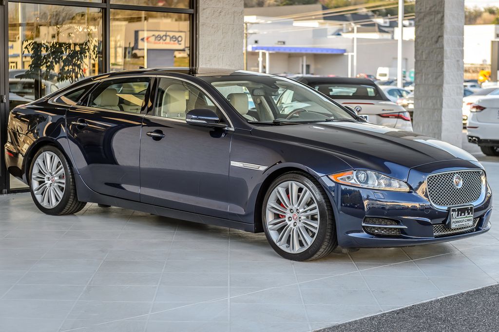 2015 Jaguar XJ XJL PORTFOLIO - NAV - PANO ROOF - BLUETOOTH - GORGEOUS - 22977041 - 3