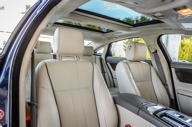 2015 Jaguar XJ XJL PORTFOLIO - NAV - PANO ROOF - BLUETOOTH - GORGEOUS - 22977041 - 41