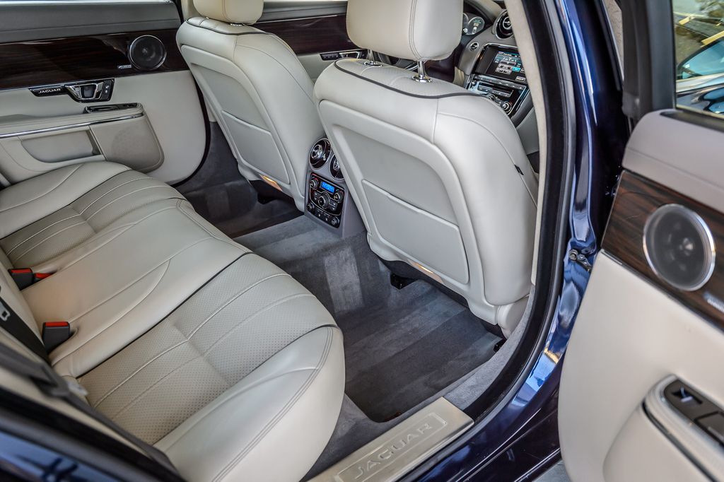 2015 Jaguar XJ XJL PORTFOLIO - NAV - PANO ROOF - BLUETOOTH - GORGEOUS - 22977041 - 47