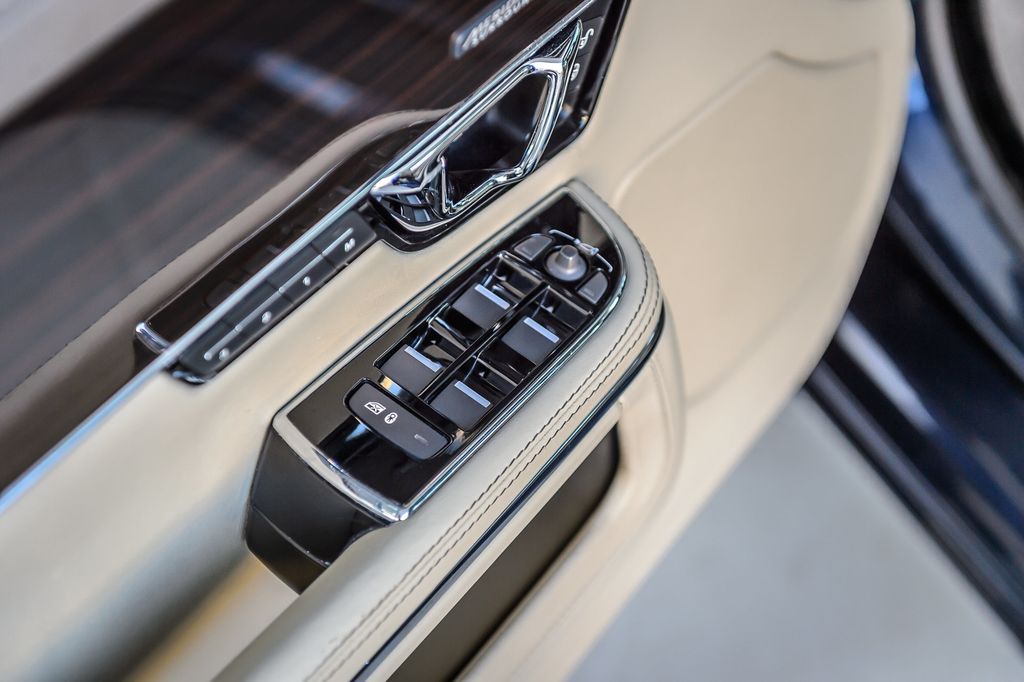 2015 Jaguar XJ XJL PORTFOLIO - NAV - PANO ROOF - BLUETOOTH - GORGEOUS - 22977041 - 56