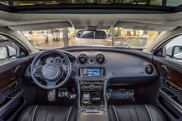 2015 Jaguar XJ XJL PORTFOLIO - NAV - PANO ROOF - BLUETOOTH - GORGEOUS - 22994328 - 2