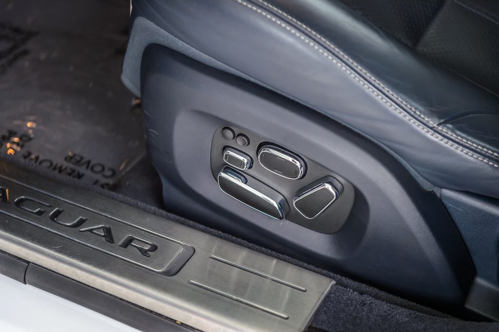 2015 Jaguar XJ XJL PORTFOLIO - NAV - PANO ROOF - BLUETOOTH - GORGEOUS - 22994328 - 41