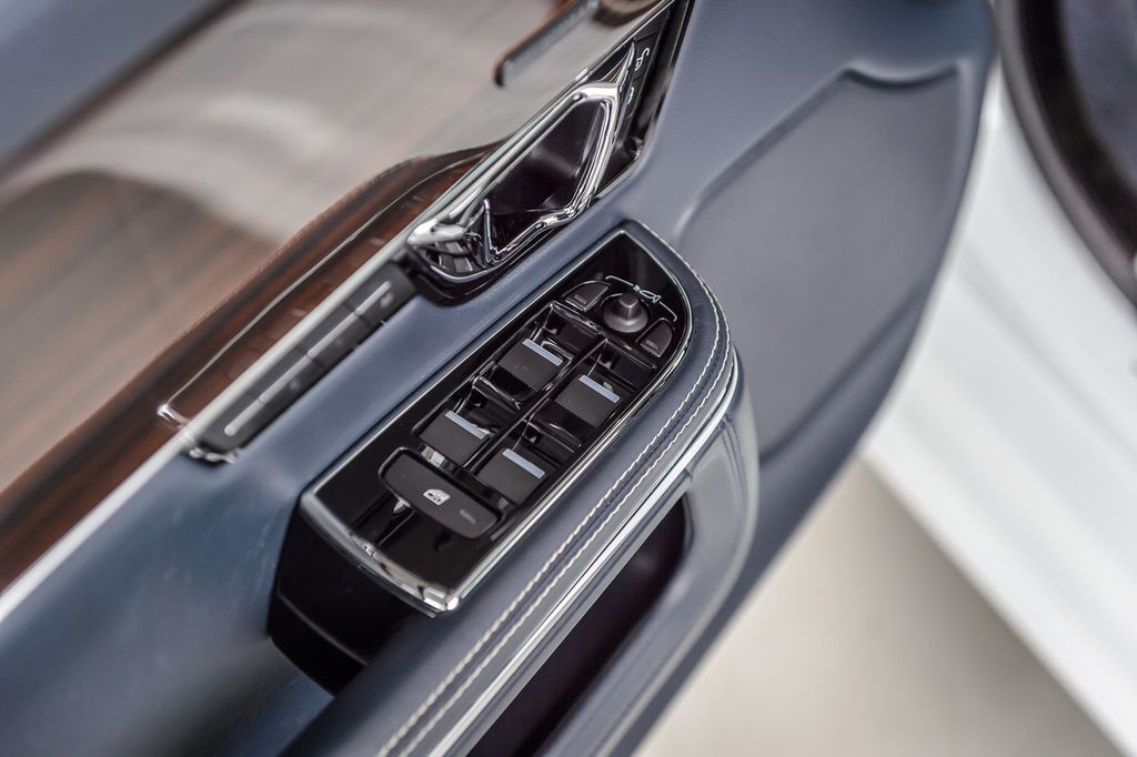 2015 Jaguar XJ XJL PORTFOLIO - NAV - PANO ROOF - BLUETOOTH - GORGEOUS - 22994328 - 53