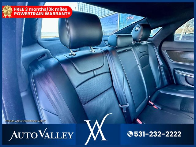 2015 Jaguar XJ XJ Sedan 4D - 22973519 - 27