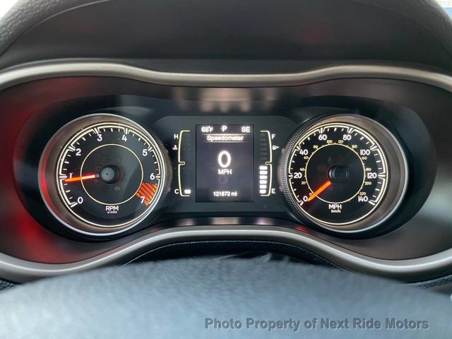 2015 Jeep Cherokee 2015 JEEP CHEROKEE LATITUDE 2.4L 1-OWNER SERVICED 615-730-9991 - 22935239 - 17