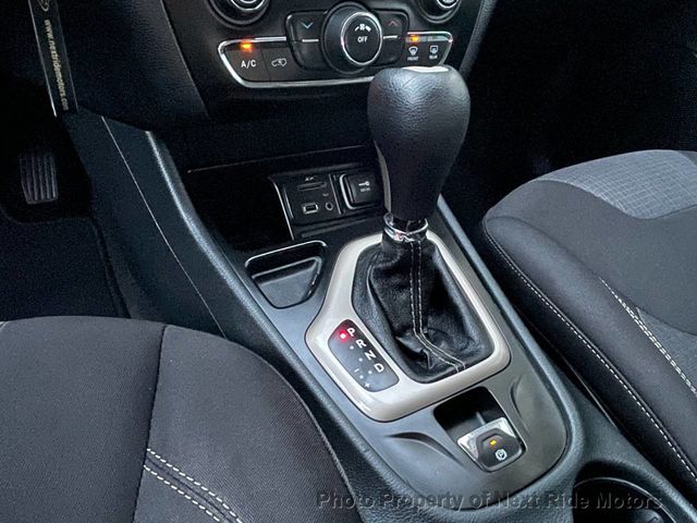 2015 Jeep Cherokee 2015 JEEP CHEROKEE LATITUDE 2.4L 1-OWNER SERVICED 615-730-9991 - 22935239 - 21