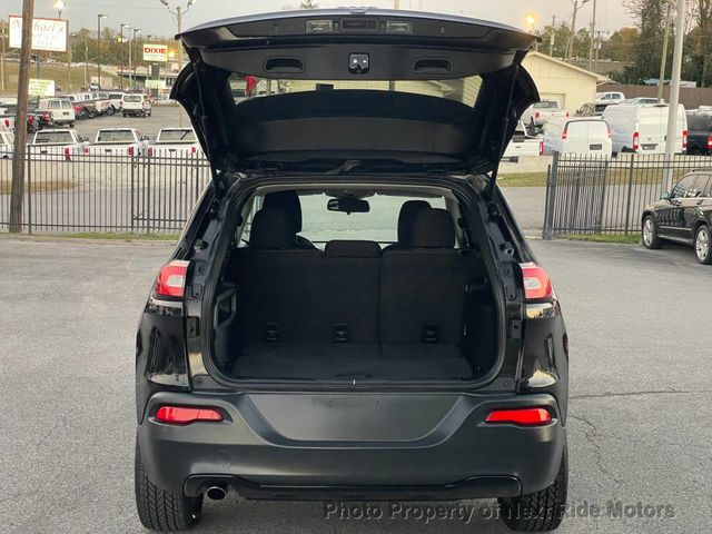 2015 Jeep Cherokee 2015 JEEP CHEROKEE LATITUDE 2.4L 1-OWNER SERVICED 615-730-9991 - 22935239 - 8