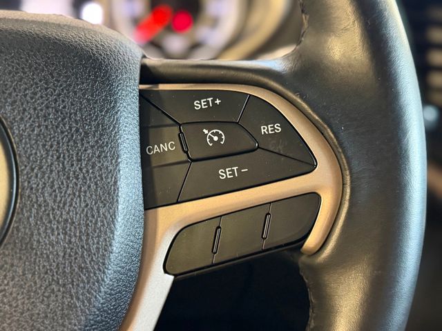 2015 Jeep Cherokee 4WD 4dr Latitude - 23058339 - 25