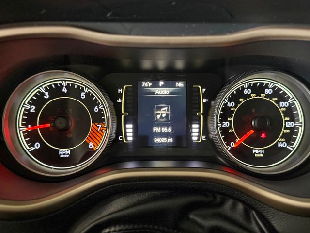 2015 Jeep Cherokee 4WD 4dr Latitude - 23058339 - 26