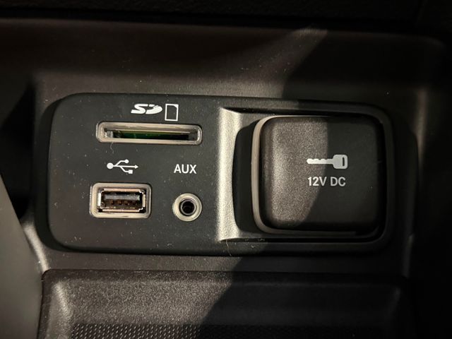 2015 Jeep Cherokee 4WD 4dr Latitude - 23058339 - 33