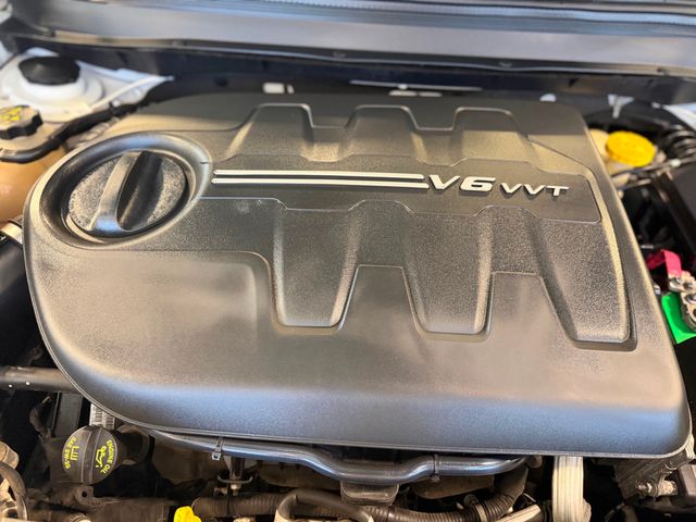 2015 Jeep Cherokee 4WD 4dr Latitude - 23058339 - 38