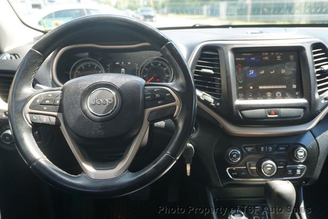 2015 Jeep Cherokee 4WD 4dr Latitude - 23070435 - 15