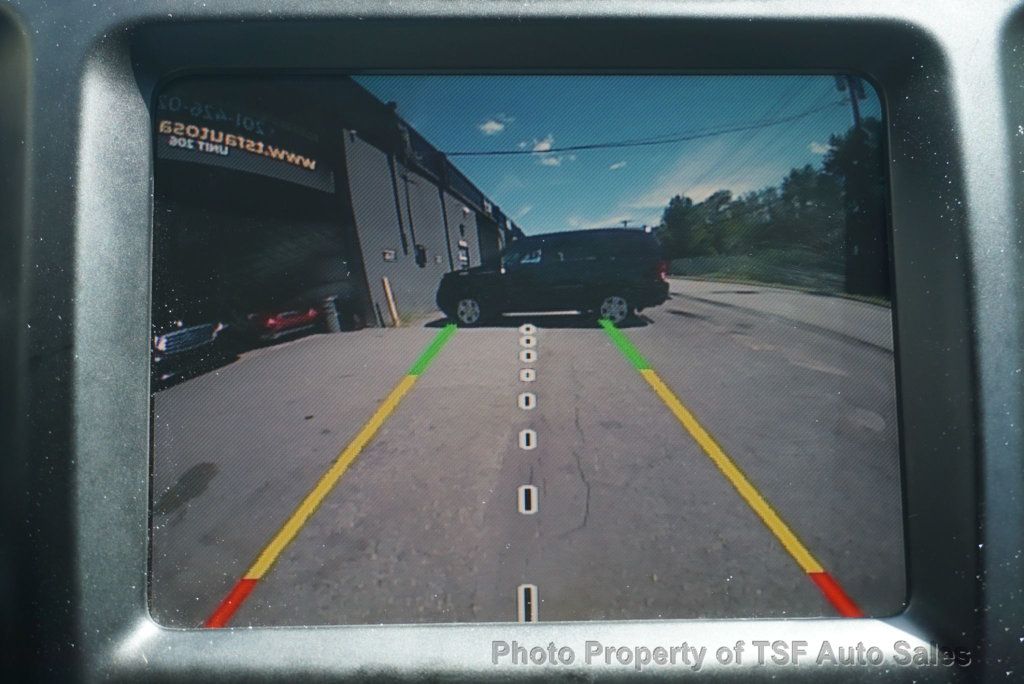 2015 Jeep Cherokee 4WD 4dr Latitude - 23070435 - 17