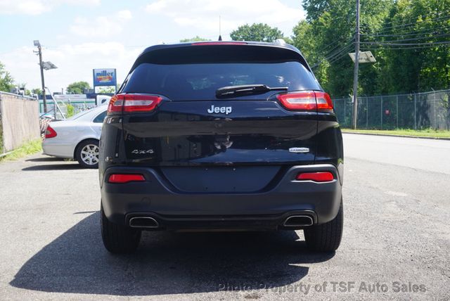 2015 Jeep Cherokee 4WD 4dr Latitude - 23070435 - 5