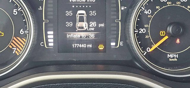 2015 Jeep Cherokee 4WD 4dr Latitude Altitude - 23006775 - 6