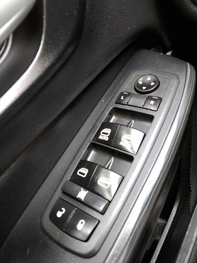 2015 Jeep Cherokee 4WD 4dr Limited - 23004076 - 28