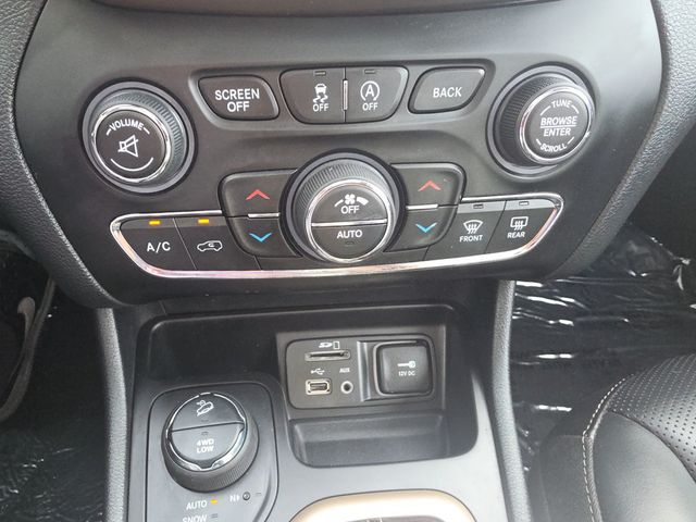 2015 Jeep Cherokee 4WD 4dr Limited - 23036057 - 31