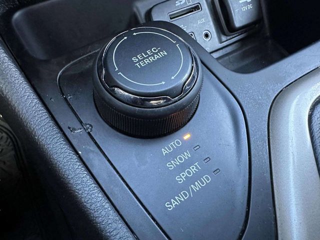 2015 Jeep Cherokee 4WD 4dr Limited - 22972316 - 35