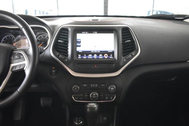 2015 Jeep Cherokee 4WD 4dr Trailhawk - 21979672 - 20