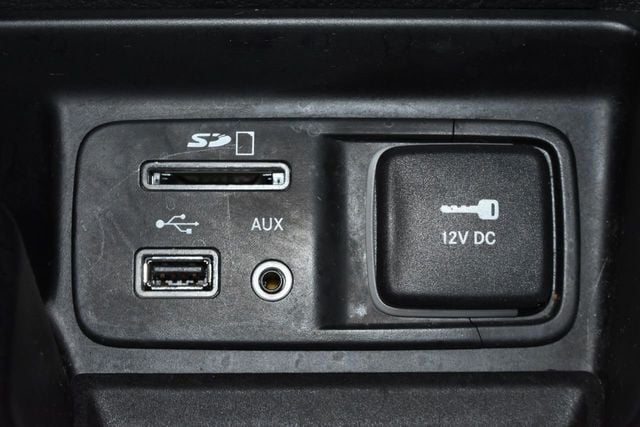 2015 Jeep Cherokee 4WD 4dr Trailhawk - 21979672 - 23