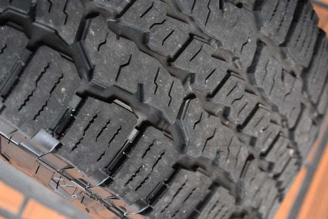 2015 Jeep Cherokee 4WD 4dr Trailhawk - 21979672 - 30