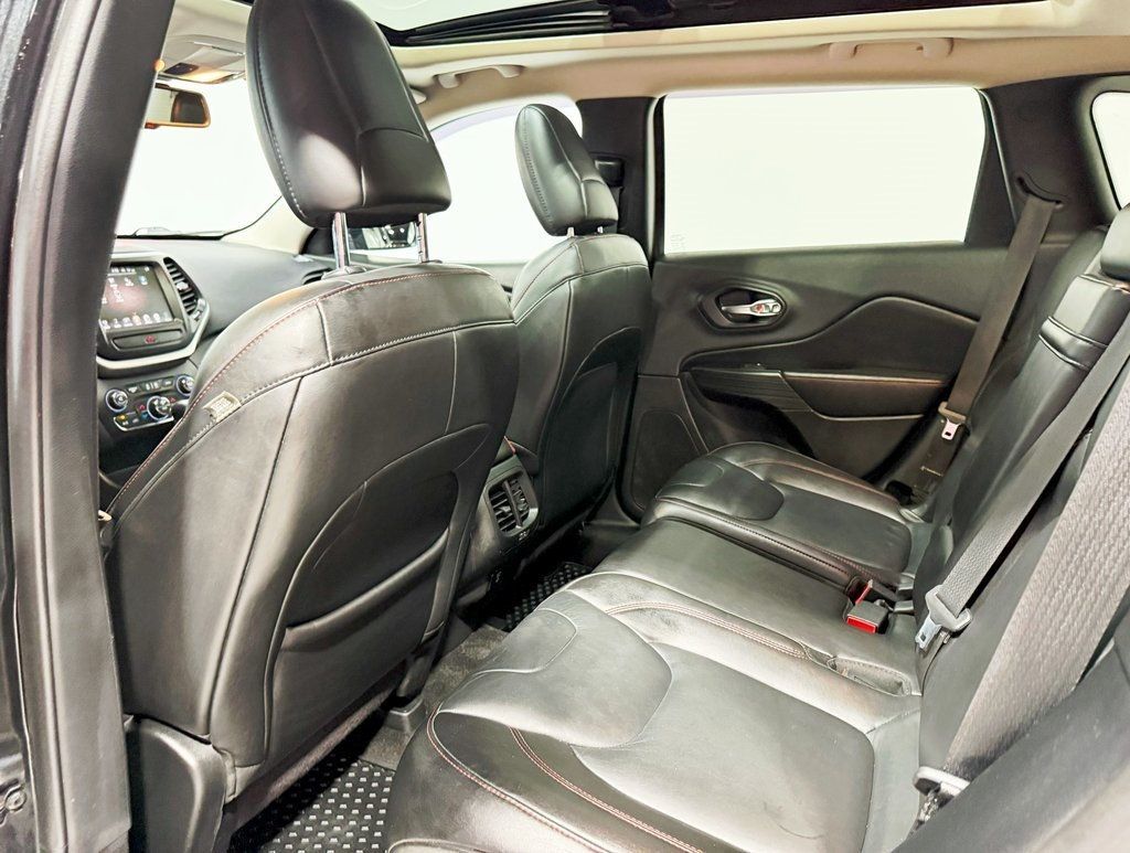 2015 Jeep Cherokee 4WD 4dr Trailhawk - 22907142 - 35