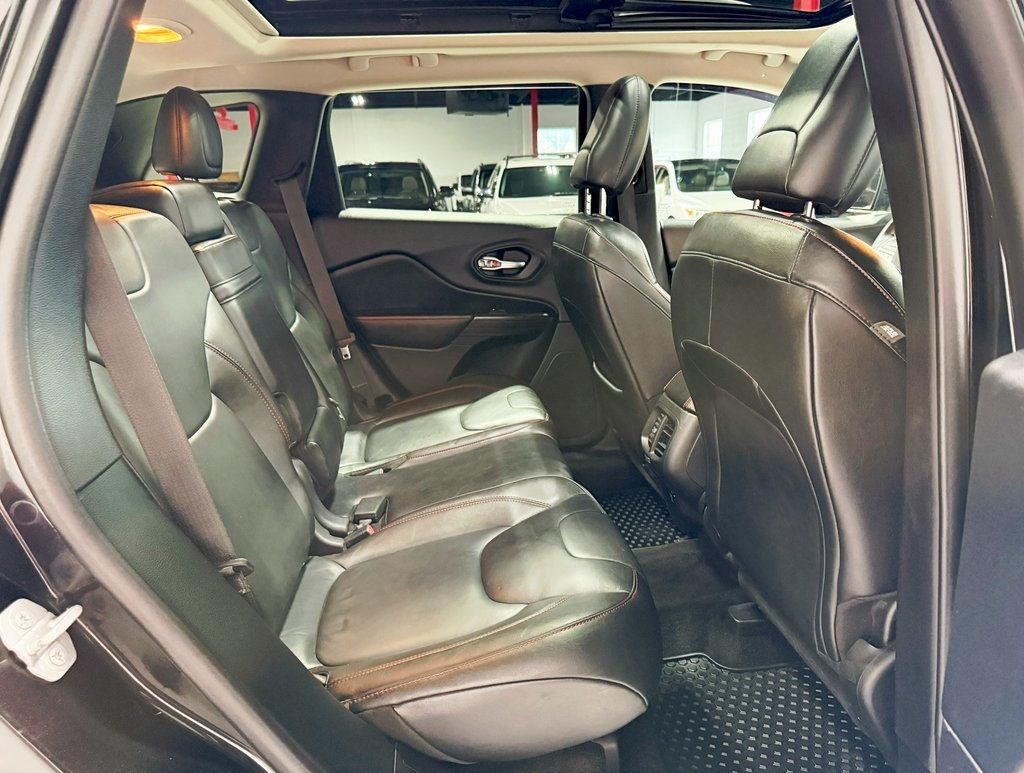 2015 Jeep Cherokee 4WD 4dr Trailhawk - 22907142 - 40