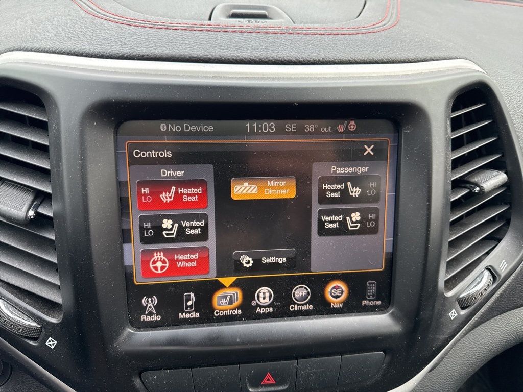 2015 Jeep Cherokee 4WD 4dr Trailhawk - 22962983 - 13