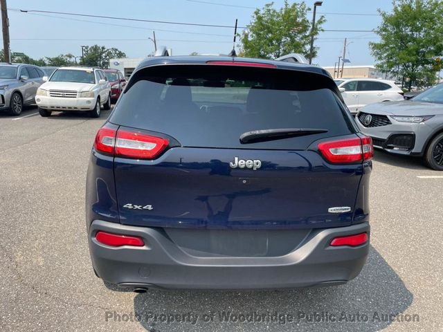 2015 Jeep Cherokee CHEROKEE LATITUDE - 23054726 - 3