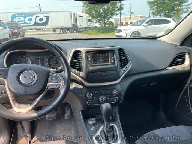 2015 Jeep Cherokee CHEROKEE LATITUDE - 23054726 - 8