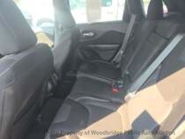 2015 Jeep Cherokee CHEROKEE LATITUDE - 23072171 - 8