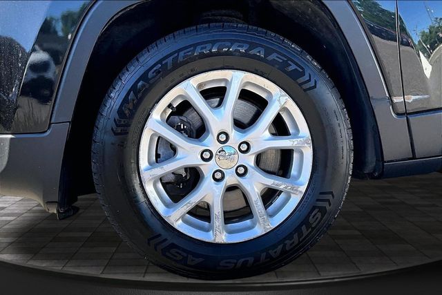 2015 Jeep Cherokee CHEROKEE LATITUDE - 23031492 - 37
