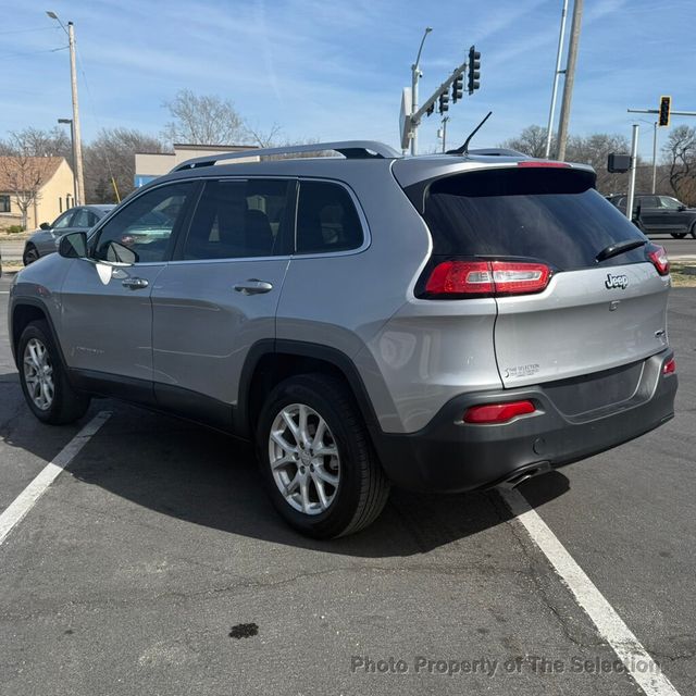 2015 Jeep Cherokee CHEROKEE LATITUDE W/PANO ROOF & COMFORT PKG - 22990666 - 10