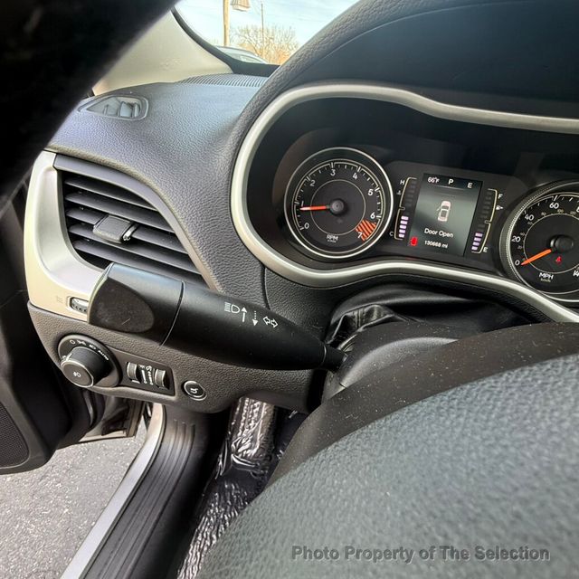 2015 Jeep Cherokee CHEROKEE LATITUDE W/PANO ROOF & COMFORT PKG - 22990666 - 27