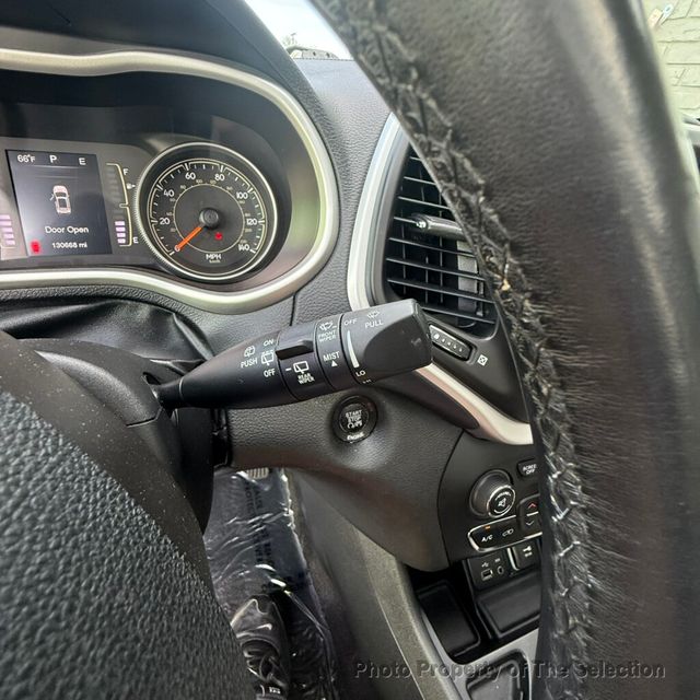 2015 Jeep Cherokee CHEROKEE LATITUDE W/PANO ROOF & COMFORT PKG - 22990666 - 28