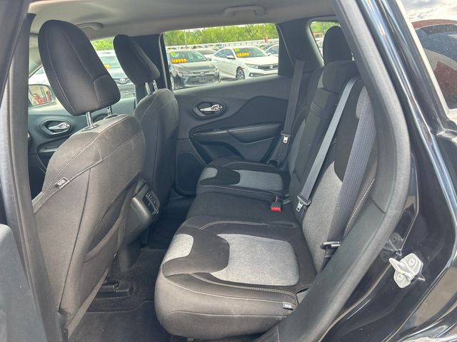 2015 Jeep Cherokee FWD 4dr Sport - 23017326 - 6