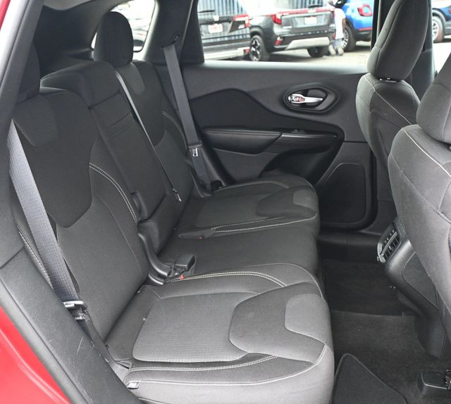 2015 Jeep Cherokee Latitude - 23027687 - 14