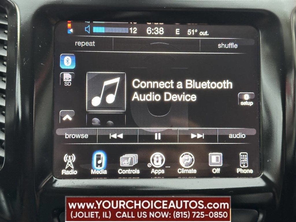 2015 Jeep Cherokee Latitude 4x4 4dr SUV - 22856035 - 38