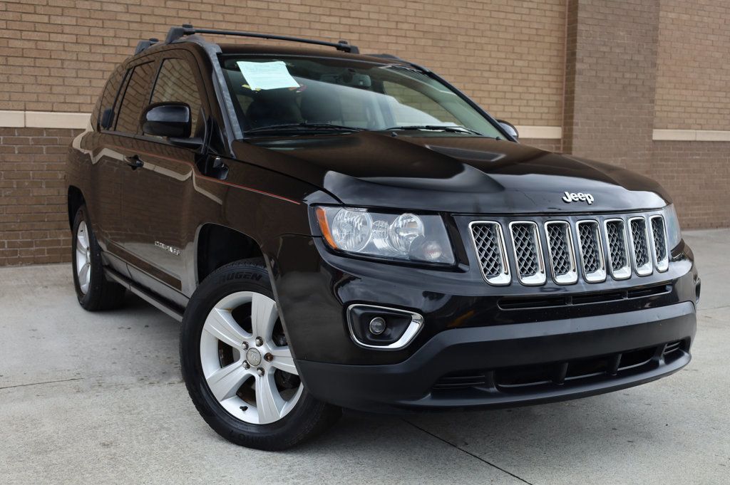 2015 Jeep Compass Latitude High Altitude photo 3