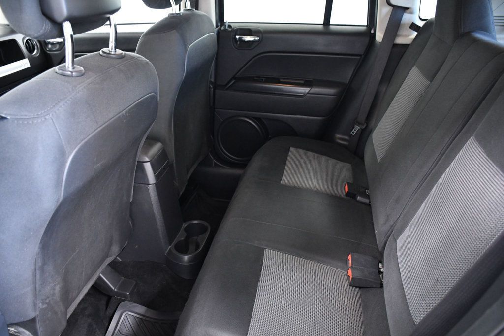 2015 Jeep Compass 4WD 4dr Sport - 23004883 - 9