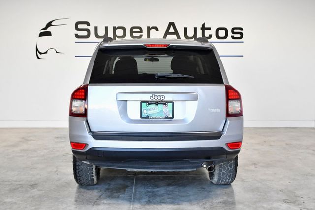 2015 Jeep Compass FWD 4dr Altitude Edition - 21844345 - 4