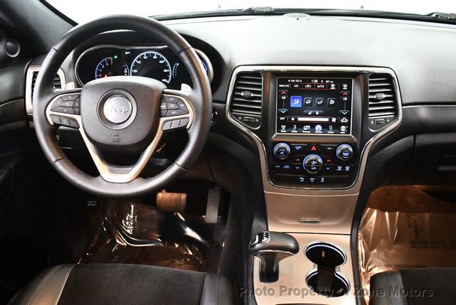 2015 Jeep Grand Cherokee 4WD 4dr Laredo Altitude - 22151317 - 25