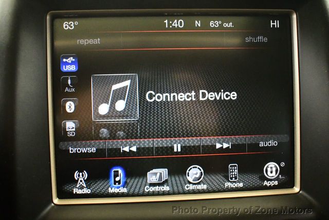 2015 Jeep Grand Cherokee 4WD 4dr Laredo Altitude - 22151317 - 37